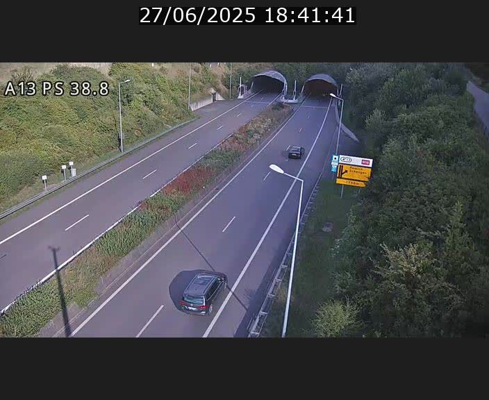 Webcam autoroute A13 à l'entrée ouest du tunnel Markusbierg à Schengen. Vue orientée vers Mondorf-les-Bains