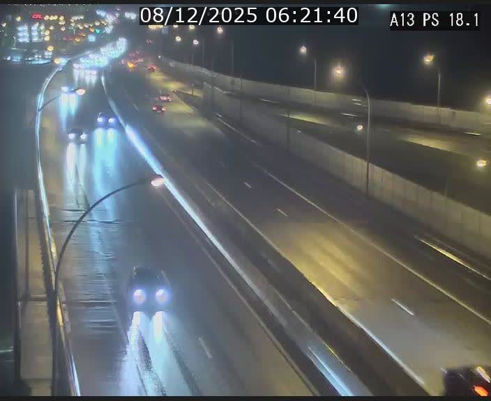 Traffic live webcam Luxembourg Dudelange - A13 direction Croix de Bettembourg - BK 18.1