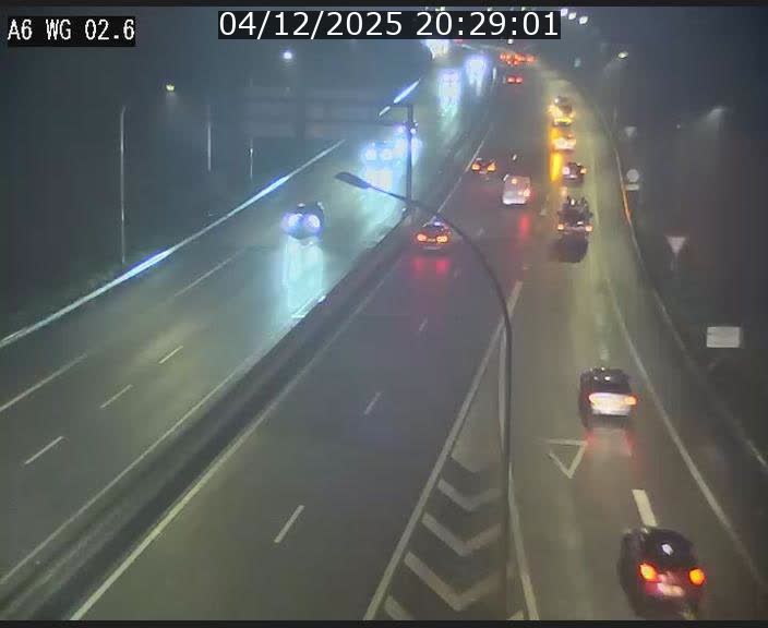 Traffic live webcam Luxembourg Croix de Cessange - A6 - BK 2.6 - direction France/Allemagne