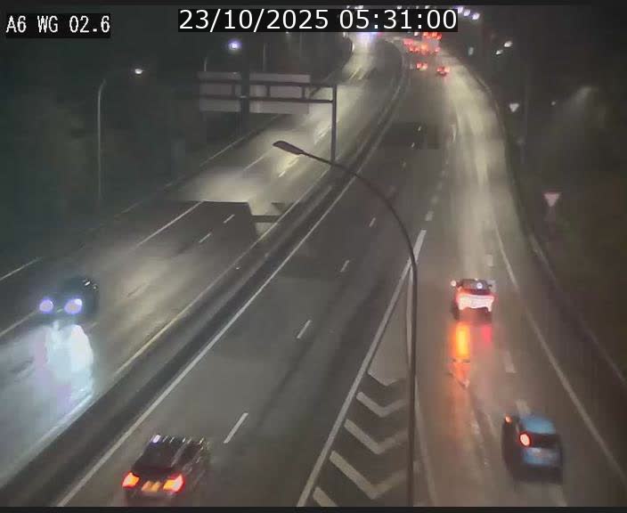 Traffic live webcam Luxembourg Croix de Cessange - A6 - BK 2.6 - direction France/Allemagne