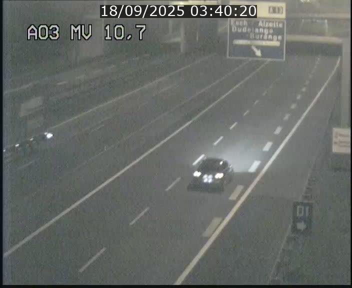 Traffic live webcam Luxembourg Croix de Bettembourg - A3 - BK 10.7 - direction France