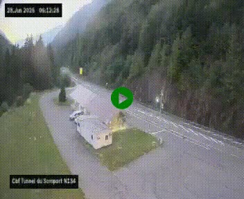 Webcam à l'entrée du tunnel du Somport, côté français, sur la N134, dans les Pyrénées, en direction de l'Espagne, à 1116 mètres d'altitude