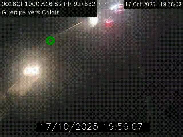 Webcam A16 juste après l'aire de repos d'Offekerque à Guemps. Vue orientée vers Calais