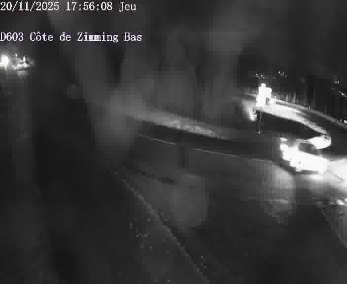 Webcam sur la D603 située dans la Côté de Zimming-bas, dans le virage en demi-tour, à la jonction avec la D74