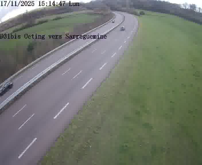 Webcam installée le long de D31bis (France) à Oeting, pointée vers Sarreguemines, utile pour suivre précisément les conditions de trafic.