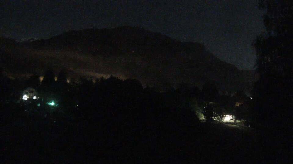 Webcam au niveau de la mairie du village du Bourg d'Oisans, aux pieds de l'Alpe d'Huez et aux portes du parc des Écrins