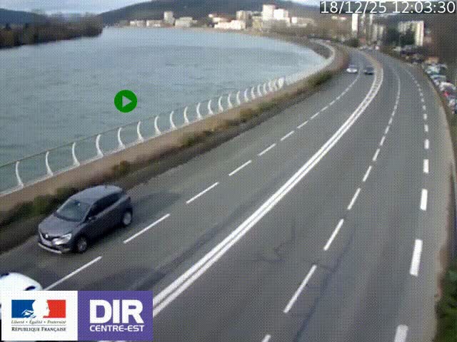 Webcam sur le quai Parjot à Vienne, aux Portes de Lyon, sur la Nationale 7, à la jonction avec le boulevard du Rhône-nord (D1407), caméra orientée vers Lyon