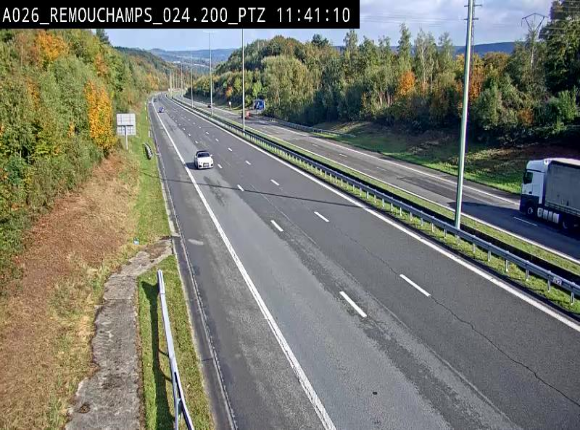 Webcam E25/A26 à Aywalle, à hauteur de Spa. Vue orientée vers Liège