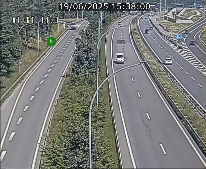 Traffic live webcam Luxembourg Senningerberg - A1 direction Allemagne - BK 11.3
