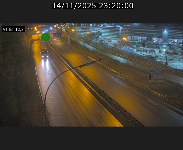 Traffic live webcam Luxembourg Senningerberg - A1 direction Allemagne - BK 12.3