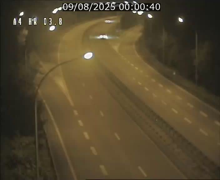 Webcam traffic A4 Luxembourg - BK 3.8 - Leudelange (direction Esch sur Alzette)