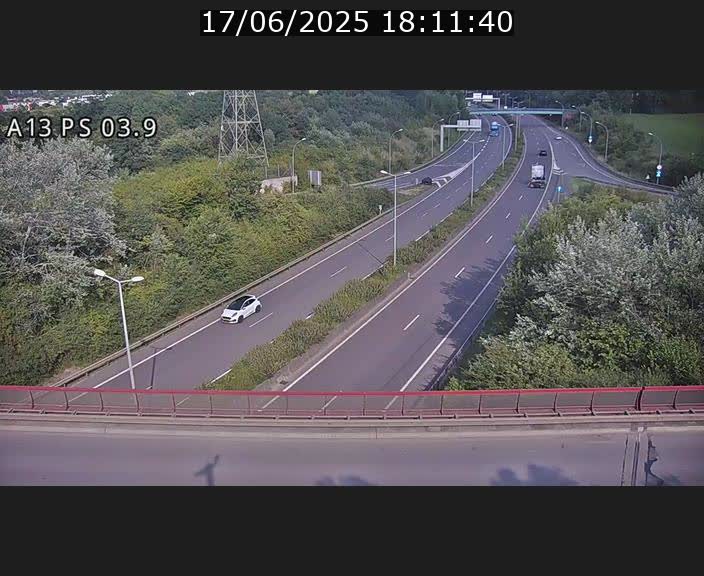 Traffic live webcam Luxembourg Ehlerange - A13 direction Esch-sur-Alzette - BK 6.8