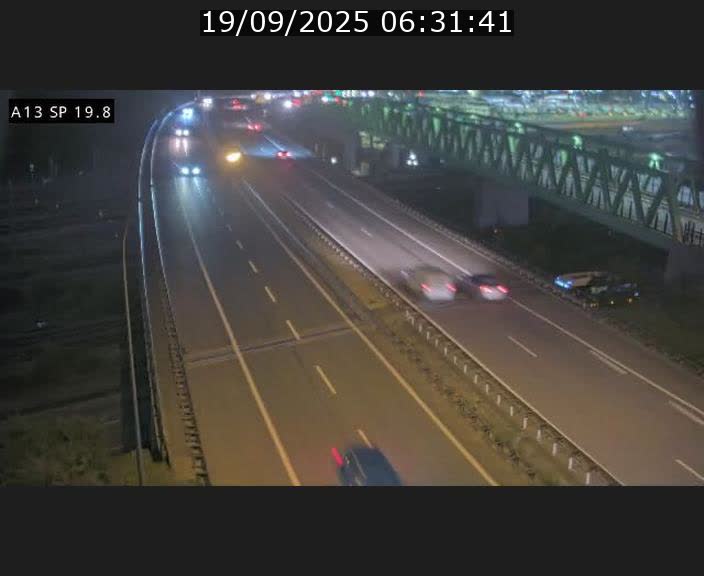 Traffic live webcam Luxembourg Croix de Bettembourg - A13 direction Esch-sur-Alzette - BK 19.8