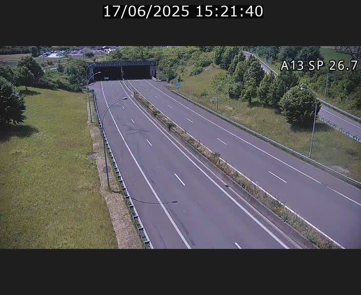 Traffic live webcam Luxembourg Frisange - A13 direction Luxembourg-ville - BK 26.7