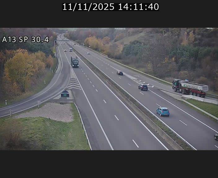 Traffic live webcam Luxembourg Altwies - A13 direction Luxembourg-ville - BK 30.4