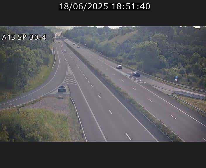 Traffic live webcam Luxembourg Altwies - A13 direction Luxembourg-ville - BK 30.4