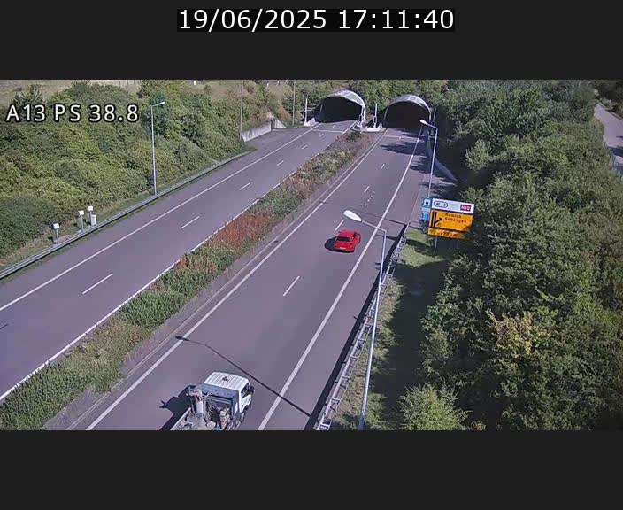 Webcam autoroute A13 à l'entrée ouest du tunnel Markusbierg à Schengen. Vue orientée vers Mondorf-les-Bains