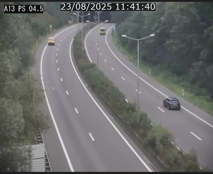 Traffic live webcam Luxembourg Differdange - A13 direction Esch-sur-Alzette - BK 4.5