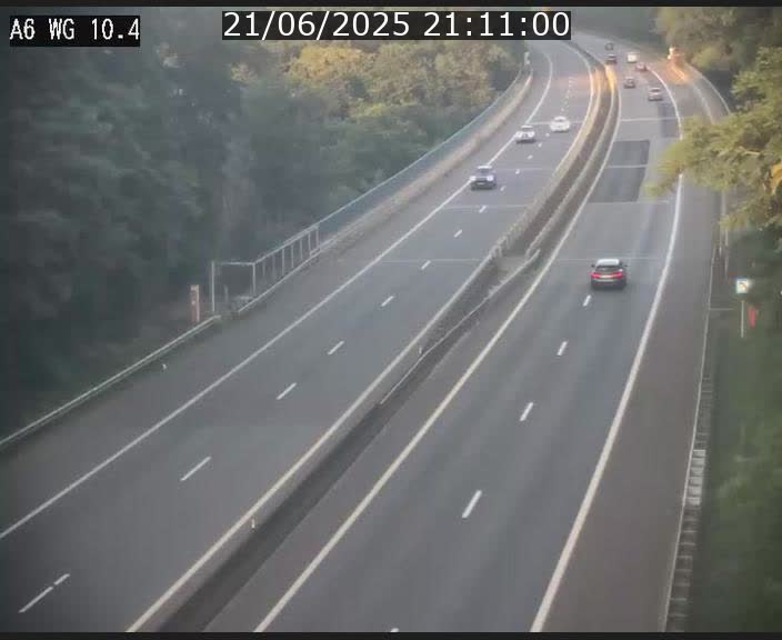 Traffic live webcam Luxembourg Mamer - A6 - BK 10.4 - direction Luxembourg/France/Allemagne