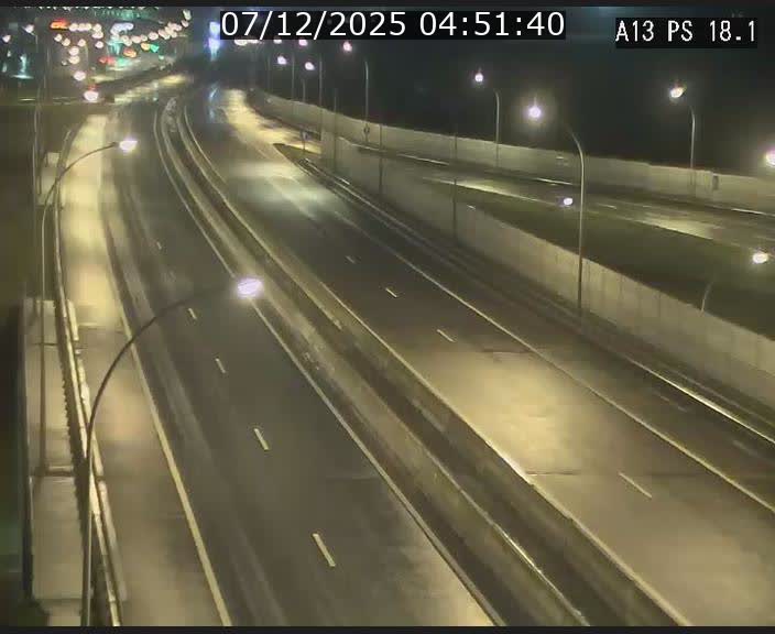 Traffic live webcam Luxembourg Dudelange - A13 direction Croix de Bettembourg - BK 18.1