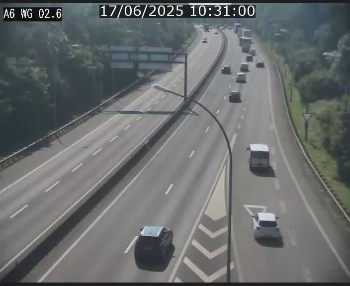 Traffic live webcam Luxembourg Croix de Cessange - A6 - BK 2.6 - direction France/Allemagne