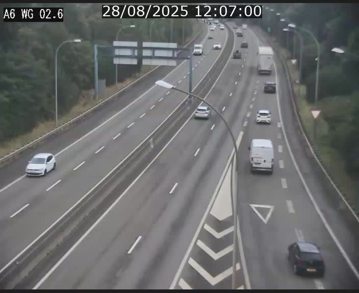 Traffic live webcam Luxembourg Croix de Cessange - A6 - BK 2.6 - direction France/Allemagne