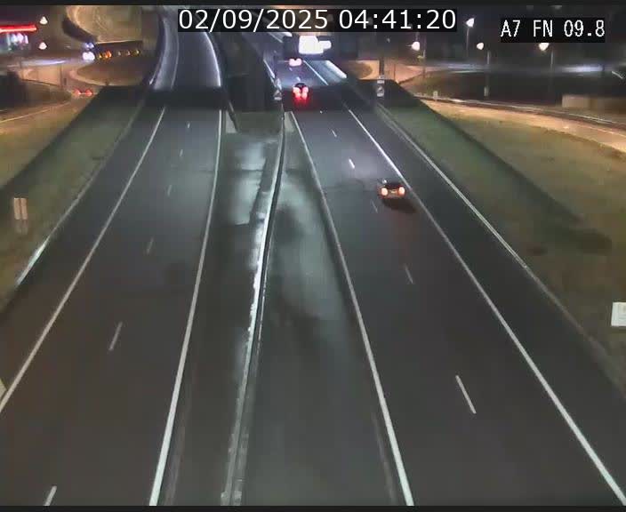 Caméra trafic Luxembourg - A7, Tunnel Gousselerbierg, sortie sud, direction rond-point Lorentzweiler (BK 9.9)