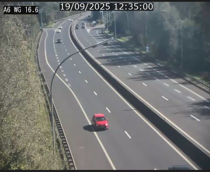 Traffic live webcam Luxembourg Aire de Capellen - A6 - BK 16.6 - direction Luxembourg/France/Allemagne