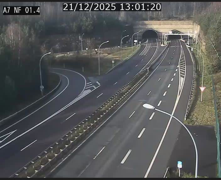 Caméra autoroute Luxembourg A7 - Echangeur Waldhaff - direction Tunnel Stafelter