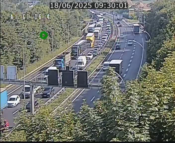 Traffic live webcam Luxembourg Hamm - A1 direction Sandweiler - BK 6.4
