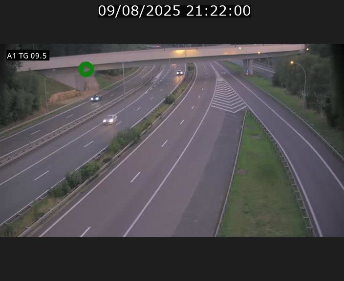 Traffic live webcam Luxembourg Jonction Grünewald - A1 direction Luxembourg-ville - BK 9.5