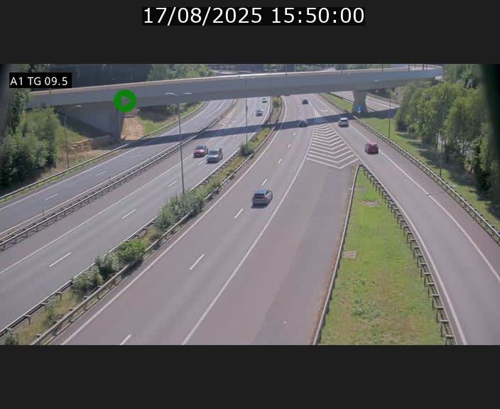 Traffic live webcam Luxembourg Jonction Grünewald - A1 direction Luxembourg-ville - BK 9.5