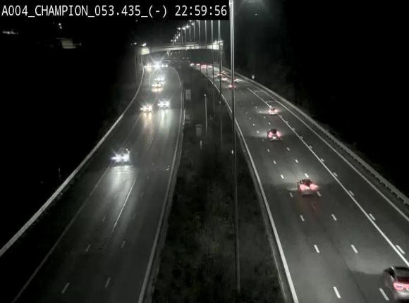 Webcam E411 à Champion, à proximité de Namur. Vue orientée vers Bruxelles