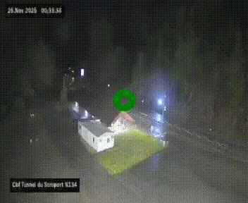 Webcam à l'entrée du tunnel du Somport, côté français, sur la N134, dans les Pyrénées, en direction de l'Espagne, à 1116 mètres d'altitude