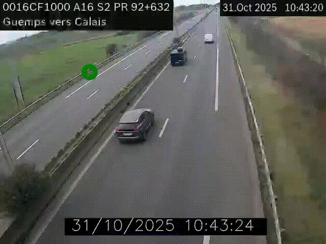 Webcam A16 juste après l'aire de repos d'Offekerque à Guemps. Vue orientée vers Calais