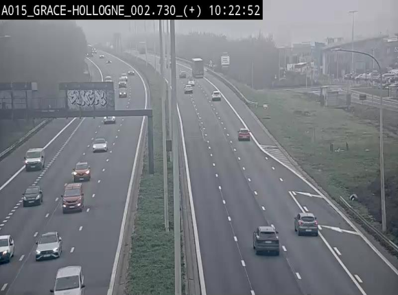 Webcam E42/A15 à Grâce-Hollogne, à proximité de la jonction avec l'A604. Vue orientée vers Namur