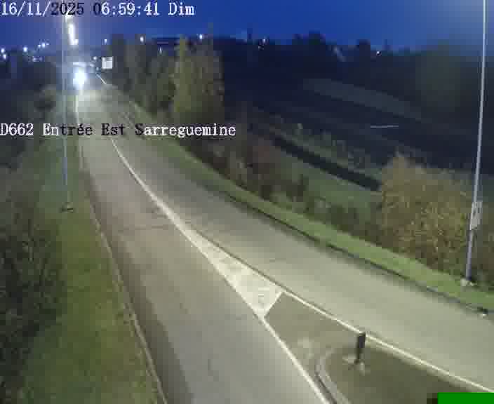 Point de vue trafic déployé sur D662 (France) à Sarreguemines, regardant vers Sarreguemines, aidant conducteurs et services à anticiper les flux.