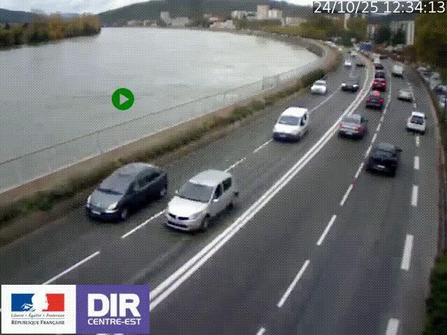 Webcam sur le quai Parjot à Vienne, aux Portes de Lyon, sur la Nationale 7, à la jonction avec le boulevard du Rhône-nord (D1407), caméra orientée vers Lyon