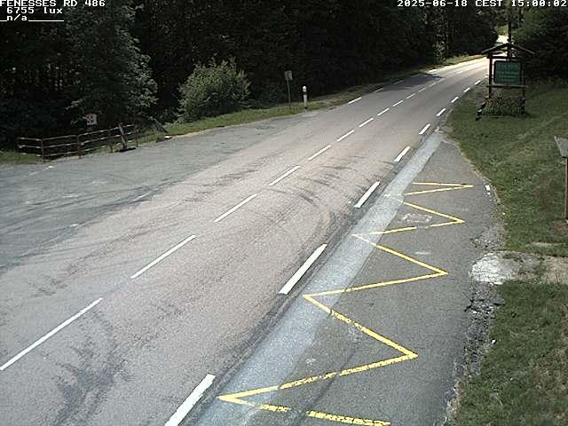 Webcam en haut du col des Fenesses, aussi appelé col du Ménil sur la D486 à 593 mètres d'altitude dans les Vosges