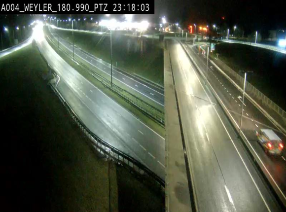 Webcam à la jonction entre la N81 et l'E411 à hauteur de la sortie 32 Longwy/Messancy à Arlon. Vue orientée vers Bruxelles