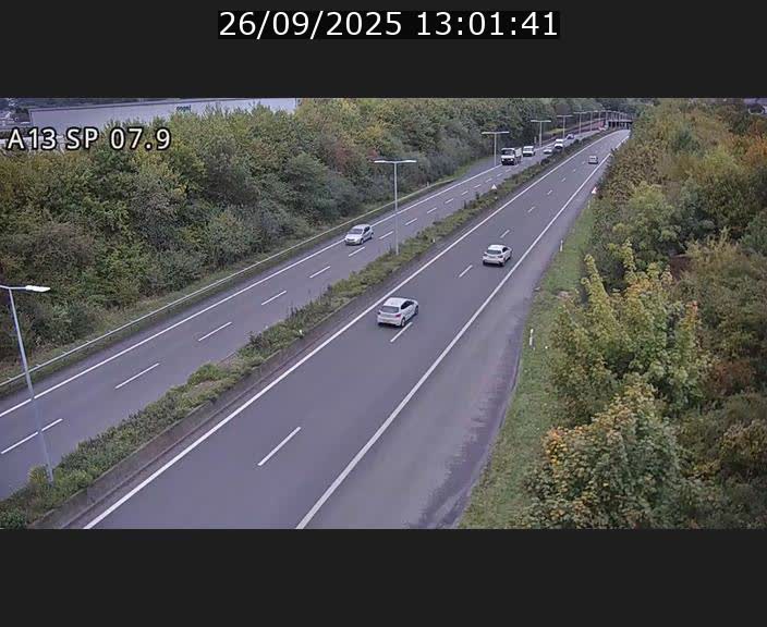 Traffic live webcam Luxembourg Jonction Lankelz - A13 direction Pétange - BK 7.9