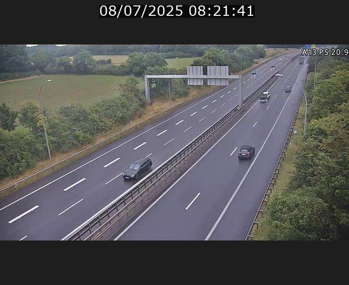 Traffic live webcam Luxembourg Croix de Bettembourg, rond-point d'Hellange - A13 direction Allemagne - BK 20.9