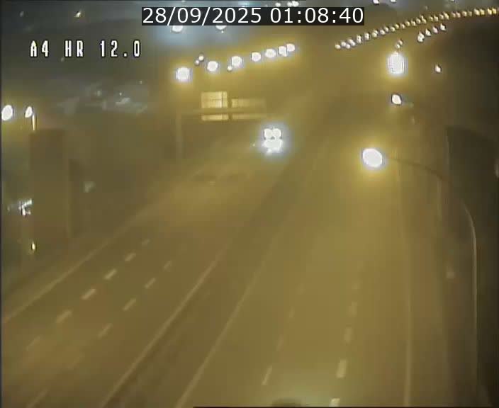 Traffic live webcam Luxembourg Jonction Foetz - A4 - BK 12.0 - direction Esch sur Alzette
