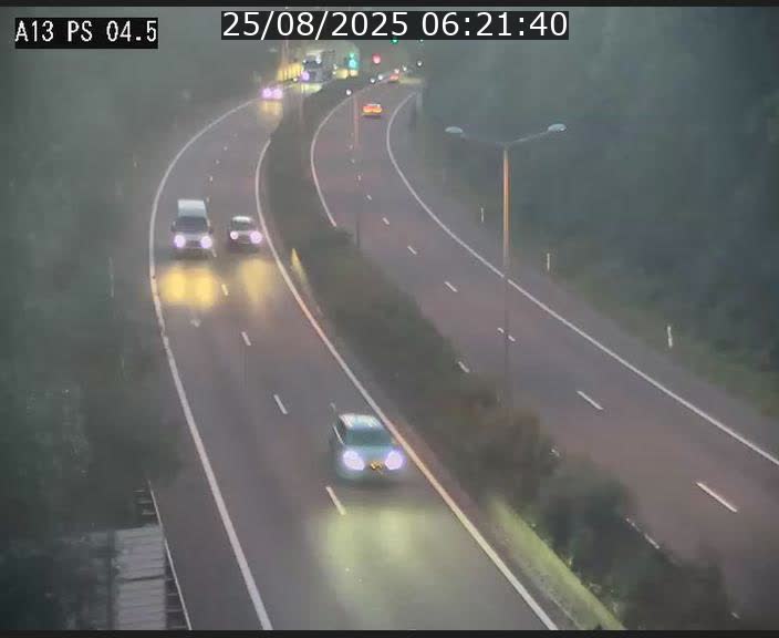 Traffic live webcam Luxembourg Differdange - A13 direction Esch-sur-Alzette - BK 4.5