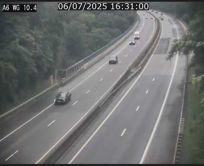Traffic live webcam Luxembourg Mamer - A6 - BK 10.4 - direction Luxembourg/France/Allemagne