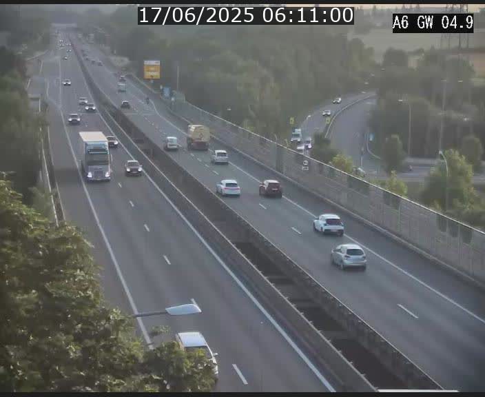 Traffic live webcam Luxembourg Croix de Cessange - A6 - BK 4.9 - direction Belgique