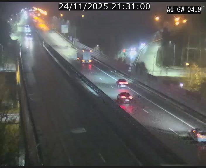 Traffic live webcam Luxembourg Croix de Cessange - A6 - BK 4.9 - direction Belgique