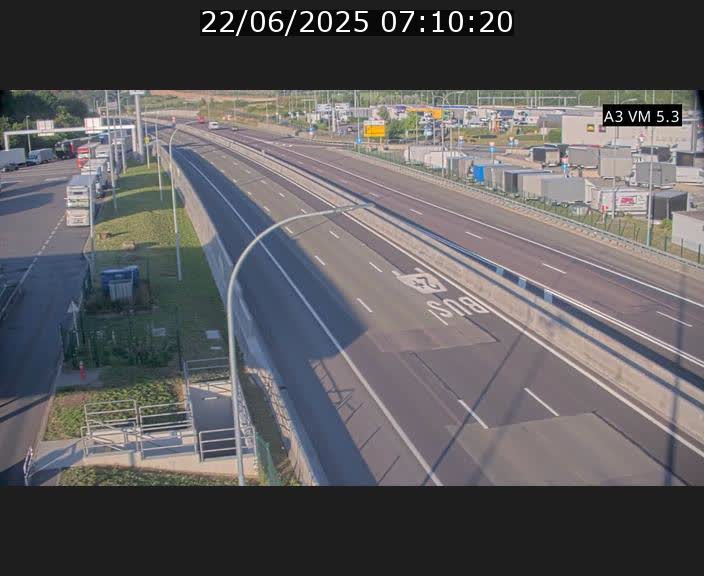 Traffic live webcam Luxembourg Aire de Berchem - A3 - BK 5 - direction France