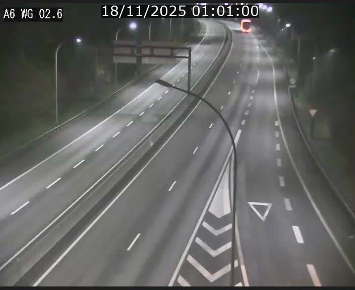 Traffic live webcam Luxembourg Croix de Cessange - A6 - BK 2.6 - direction France/Allemagne