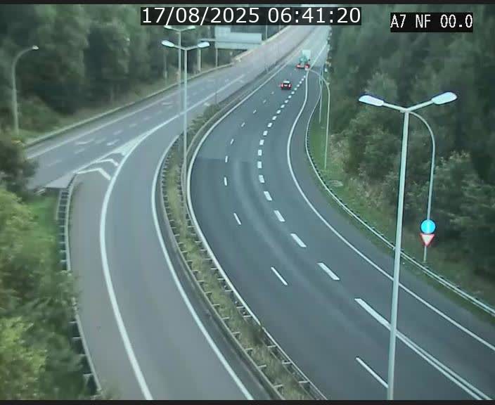 Caméra autoroute Luxembourg A7 - Echangeur A1/A7 Grünewald direction Tunnel Stafelter